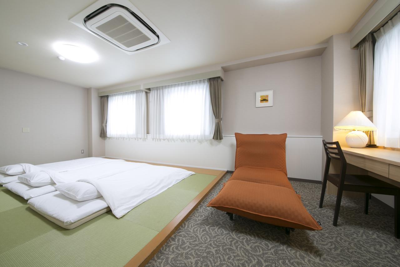 Yokaichi Royal Hotel Esterno foto